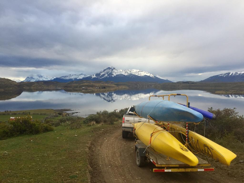 Patagonia Adventure Hostel Puerto Natales Exteriör bild